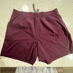 lululemon Pacebreaker Linerless 5” - Plum